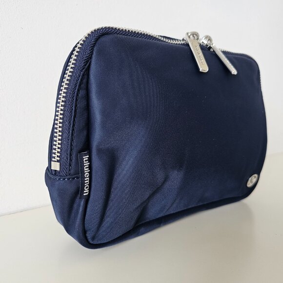 NWT LULULEMON TRNV/SLVR Blue Silver Everywhere Belt Bag Metal Hardware Large 2L - Picture 3 of 15